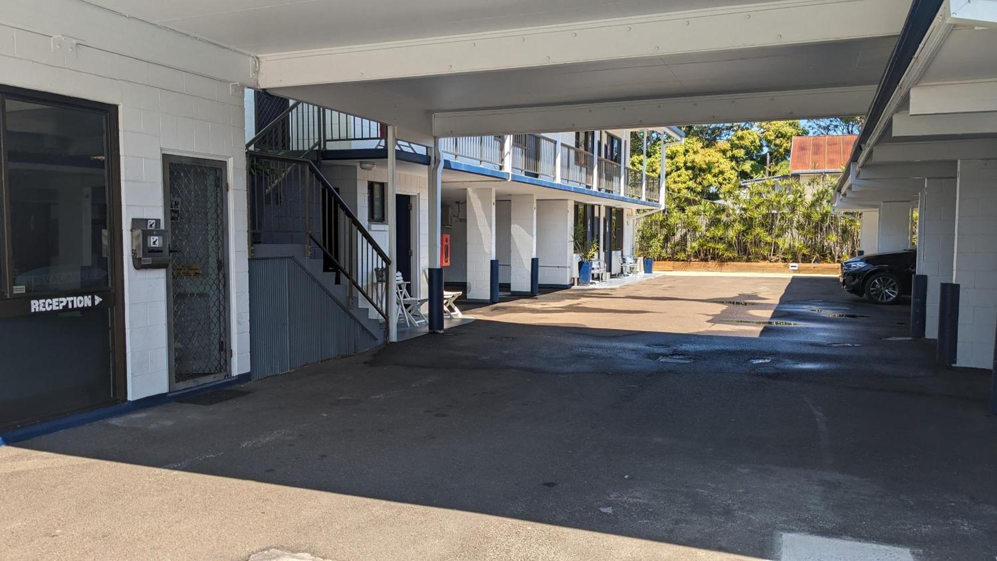 Moffat Beach Motel Caloundra Exterior photo