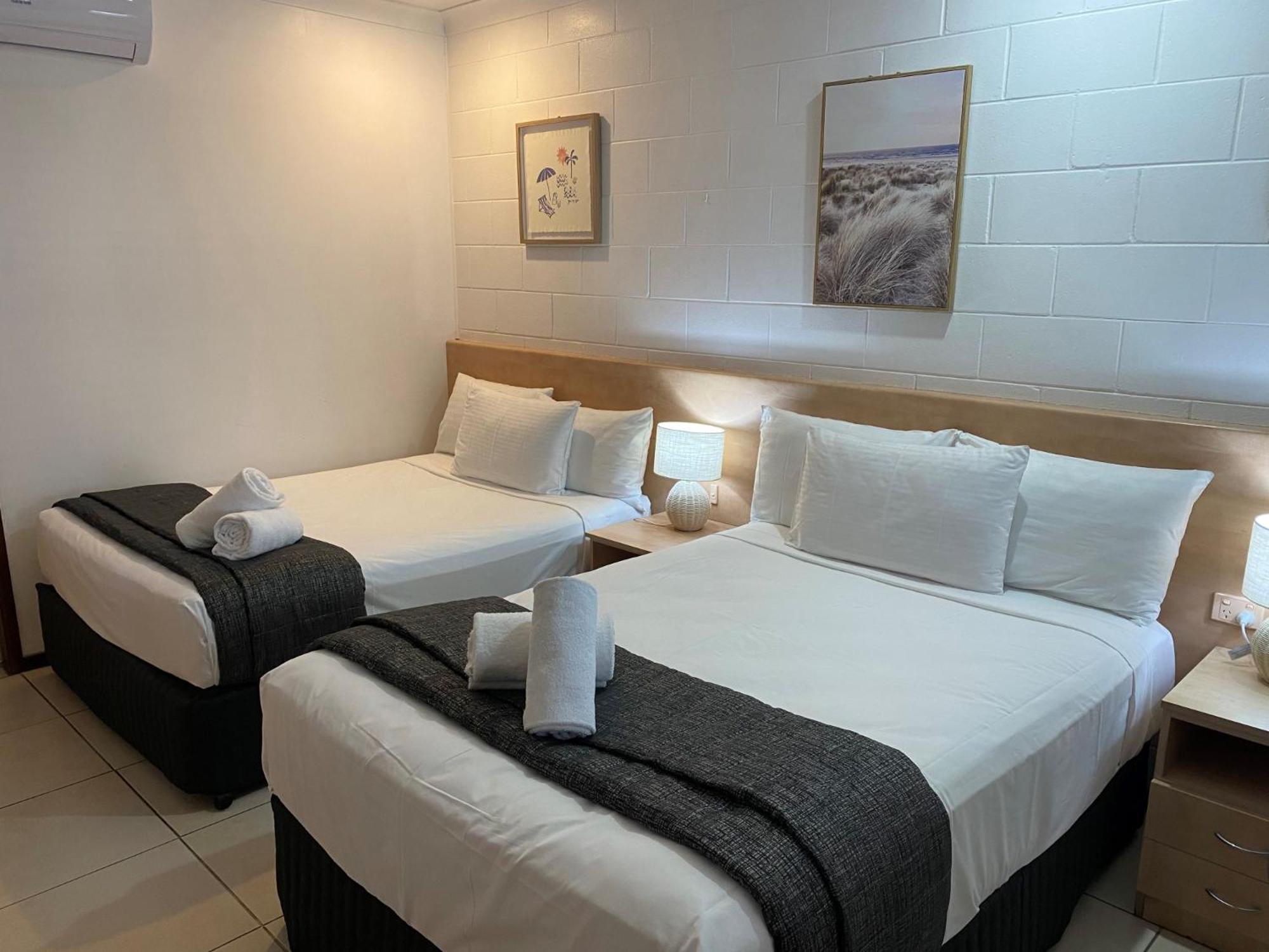 Moffat Beach Motel Caloundra Exterior photo